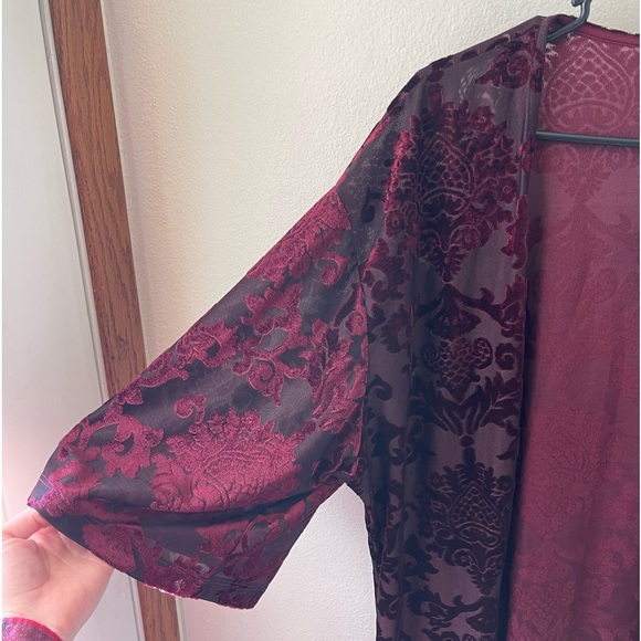 Guess Kimono - Picture 3 of 6
